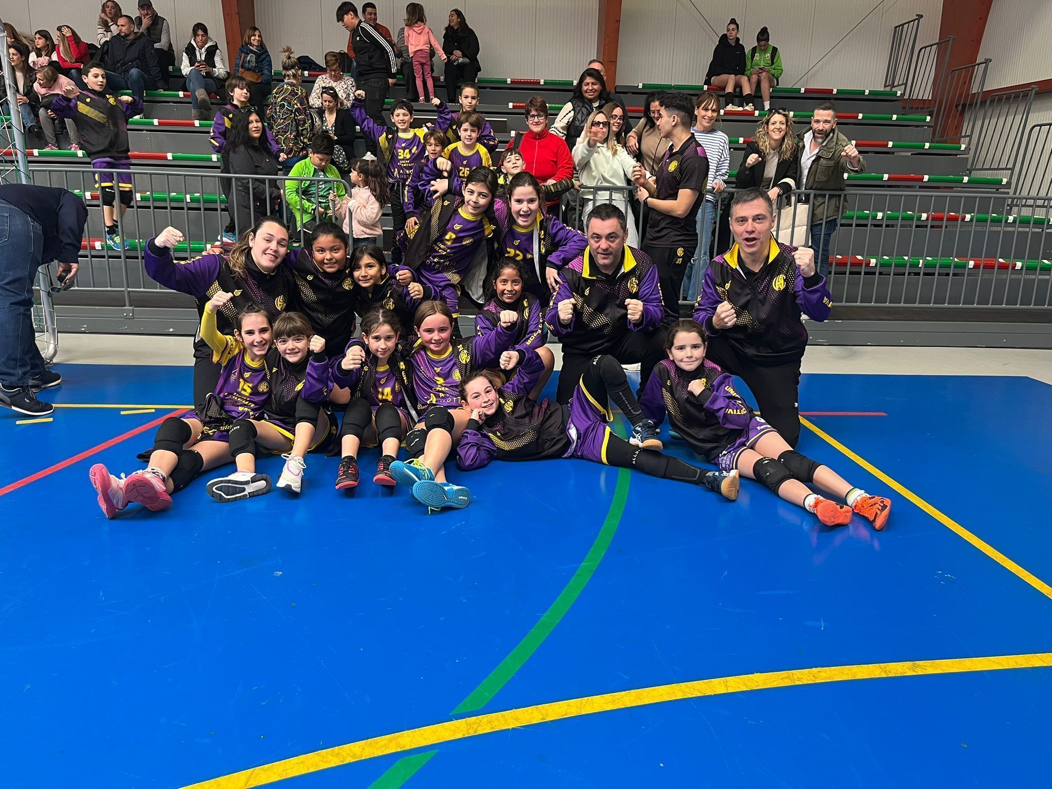 CH MONTORNÈS FM vs UEHC Benjamí Lila 6-10