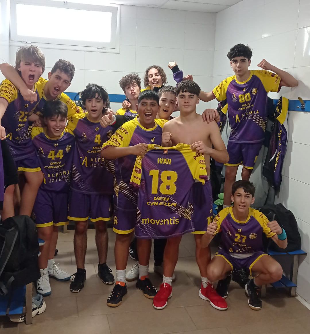 UEHC Infantil Lila vs H. SANTPEDOR 25-18