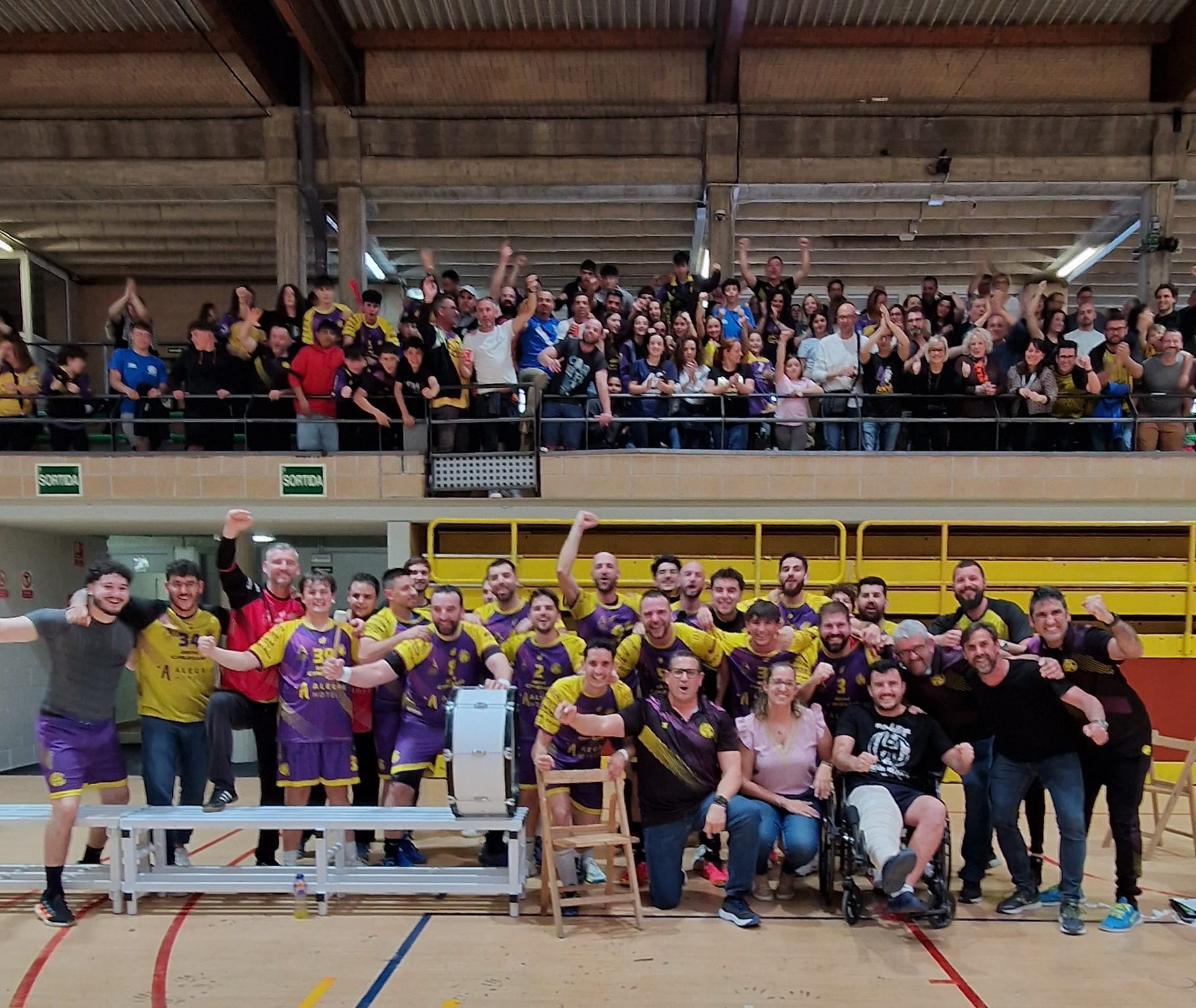 HANDBOL TERRASSA vs UEH CALELLA A 16-26