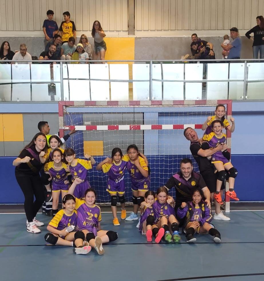 CH CANOVELLES FM vs UEHC Benjamí Lila 4-12