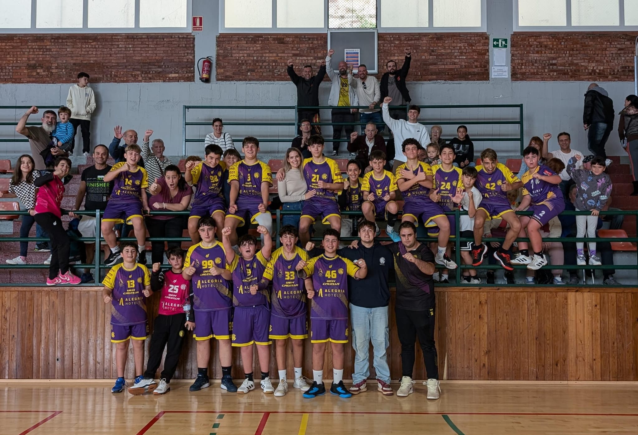 UEHC Infantil vs AEH LES FRANQUESES 27-24