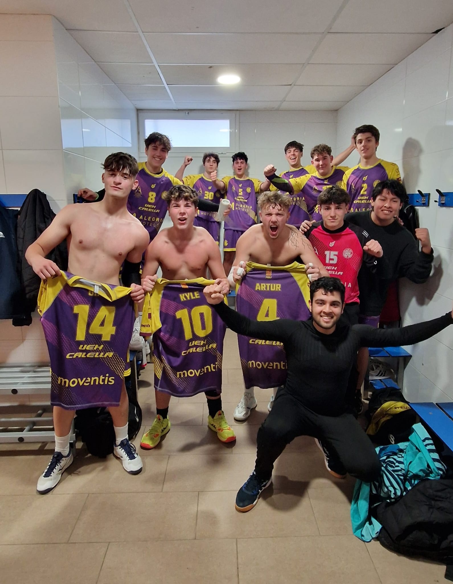 UEHC Juvenil M vs HANDBOL CLARET 30-22