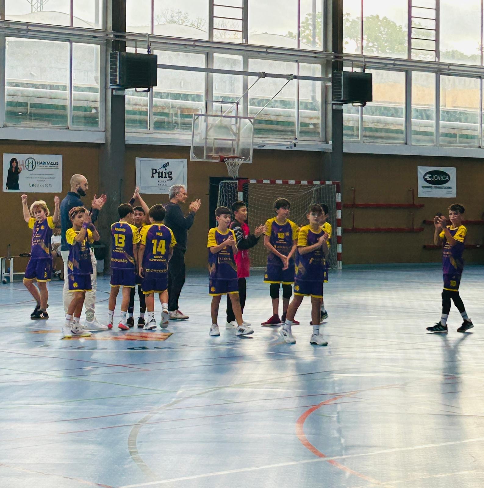 CH CARDEDEU BLANC vs Aleví M LILA 4-12