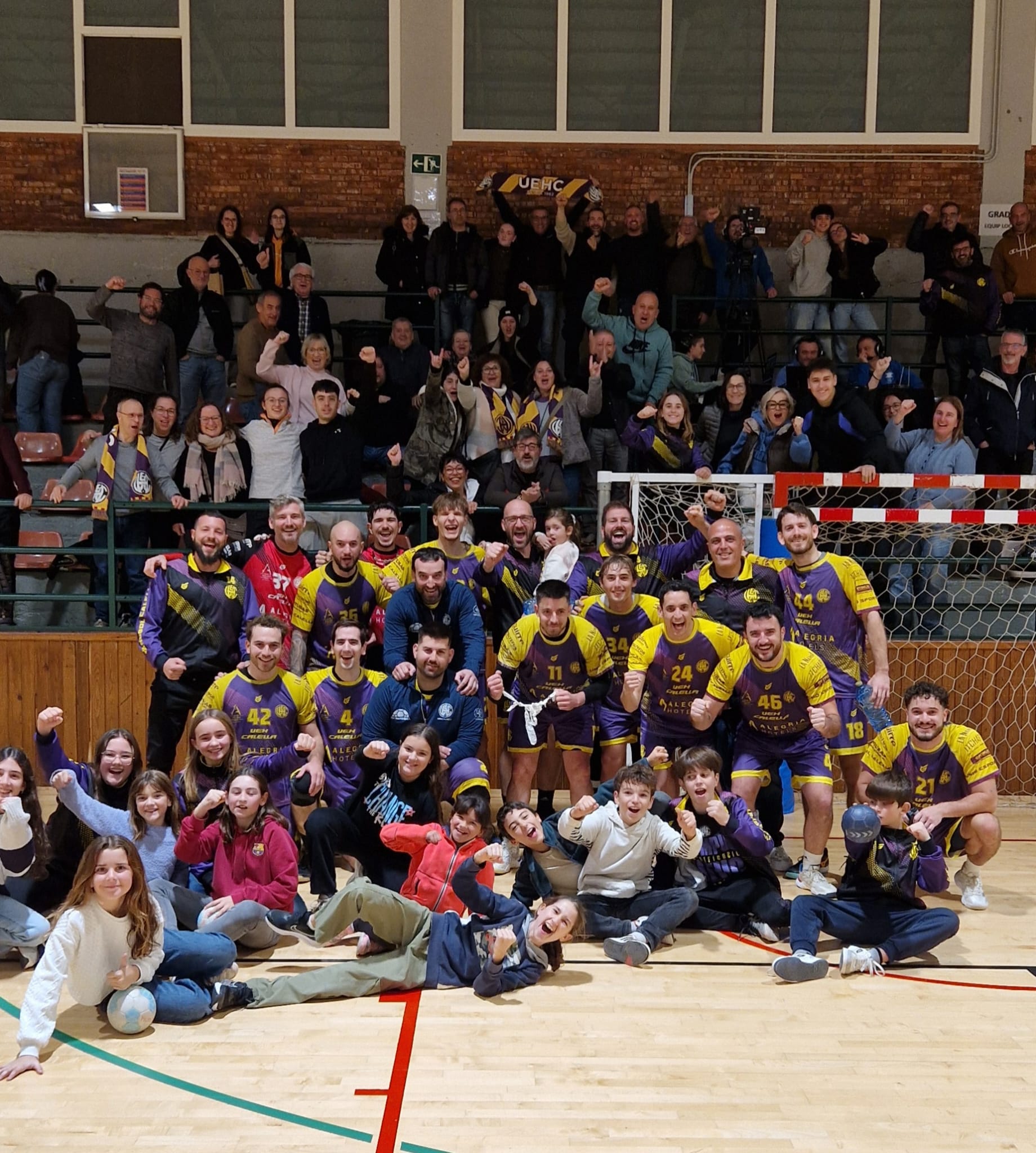 UEHC A vs HANDBOL SANT QUIRZE 32-28