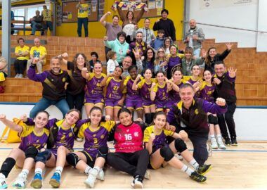 UE SARRIÀ 1977 vs UEHC Infantil F 14-28