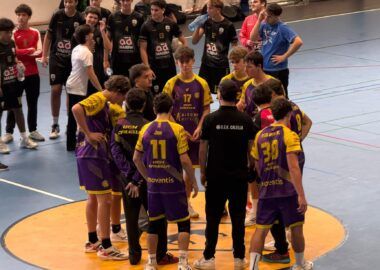 AEH LES FRANQUESES vs UEHC Juvenil 28-26